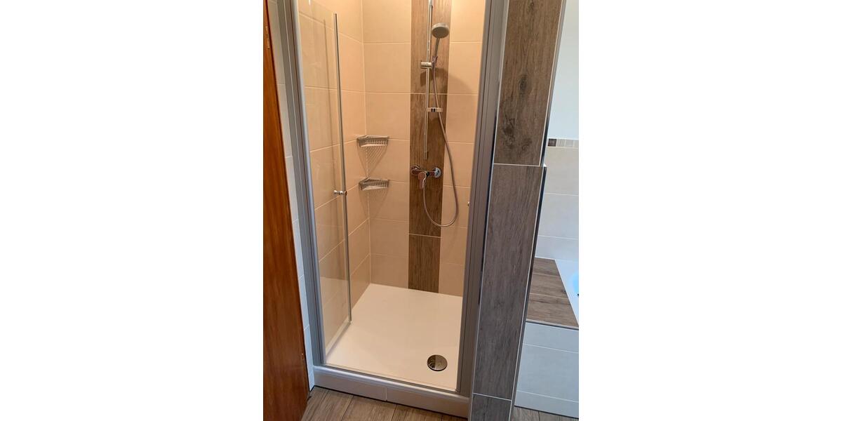 Etagenwohnung Trostberg - 5 Zimmer, 149 m&sup2;, 980&euro; | Angebot:26387114