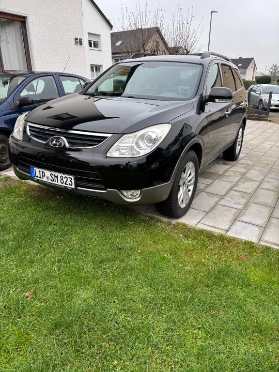 Hyundai ix55 256.000 km 8.700 € Bad Salzuflen 32107