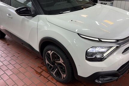 Citroen C4 23.586 km 17.990 &euro; Wuppertal 42285