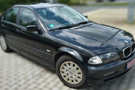 BMW 318 230.000 km 2.350 &euro; Marktrodach 96364
