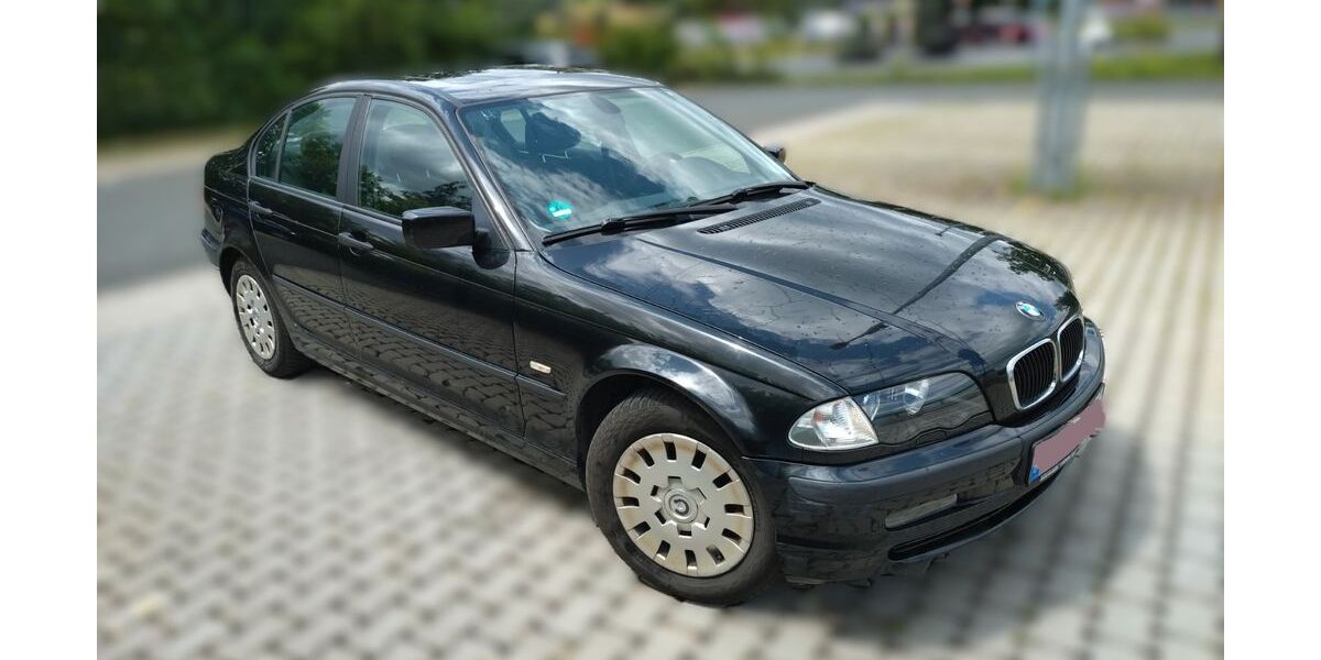 BMW 318 230.000 km 2.350 &euro; Marktrodach 96364