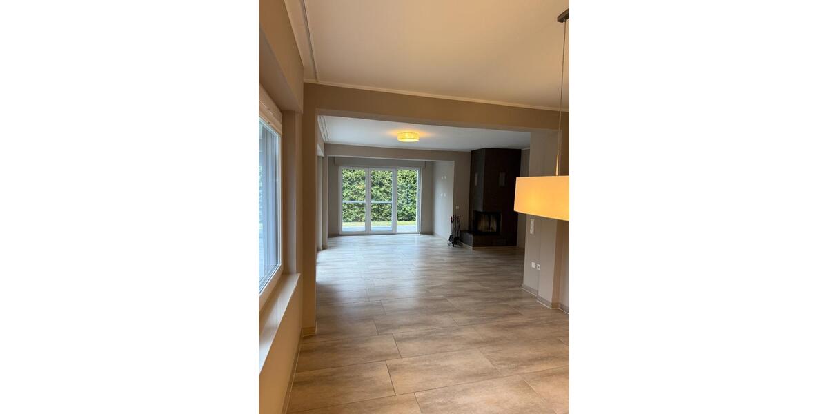 Einfamilienhaus Gütersloh - 5 Zimmer, 156 m&sup2;, 1.600&euro; | Angebot:25405558