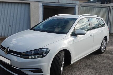 VW Golf 111.000 km 13.300 &euro; Erlangen 91058
