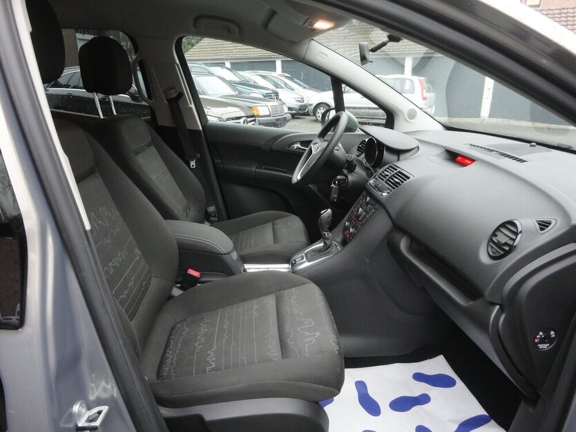 Opel Meriva Edition Autom Klima SHZ Allwetter Euro6 89.000 km 8.499 € Neuss 41462