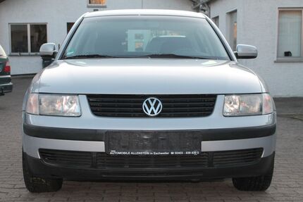 VW Passat 124.000 km 4.950 € Augustdorf 32832