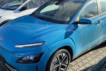 Hyundai KONA 27.858 km 14.500 &euro; Bonn 53227