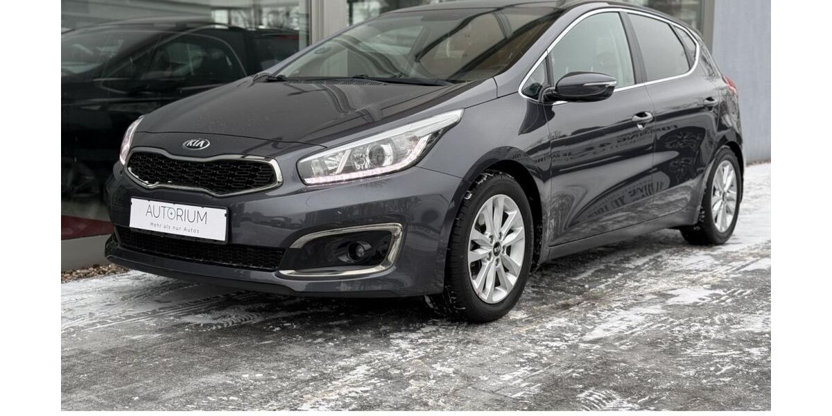 Kia ceed / Ceed 83.000 km 12.999 &euro; Berlin 13127