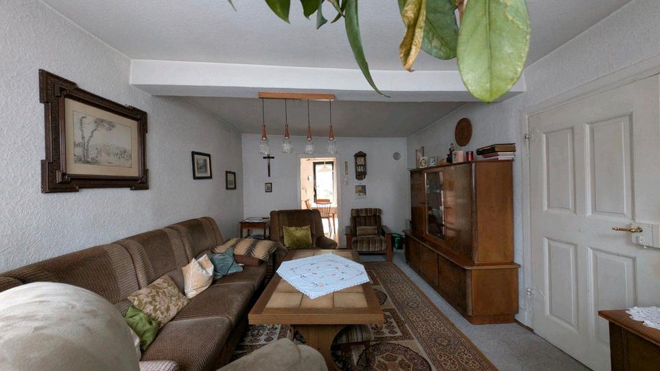 Mehrfamilienhaus, Wohnhaus Buchen (Odenwald) - 9 Zimmer, 220 m&sup2;, 295.000&euro; | Angebot:26623669