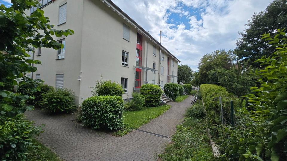 Etagenwohnung Radolfzell am Bodensee - 2 Zimmer, 58 m&sup2;, 196.000&euro; | Angebot:26957446