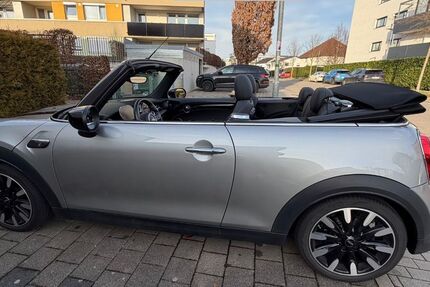 Mini Cooper S Cabrio 25.165 km 29.900 &euro; Remseck am Neckar 71686