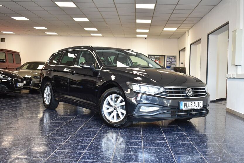 VW Passat 164.928 km 15.870 € Nürnberg 90431