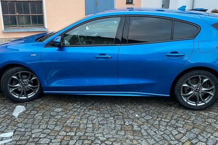 Ford Focus 68.000 km 14.500 &euro; Schönborn 01465