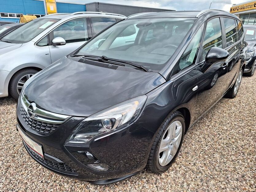 Opel Zafira 118.000 km 9.990 € Rostock 18146