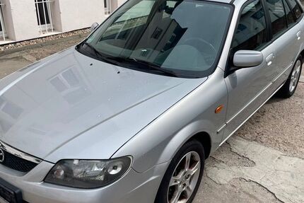 Mazda 323 68.000 km 2.600 &euro; Dresden 01139