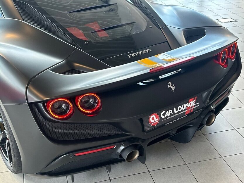 F8 Tributo Racing|Lift|Carbon|Service neu|Garantie