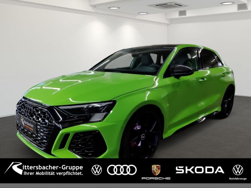 Audi RS3 2.100 km 67.900 € Grünstadt 67269