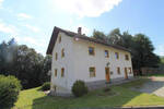 Mehrgenerationenhaus in ruhiger Waldrandlage mit großem Grundstück in Riedlhütte