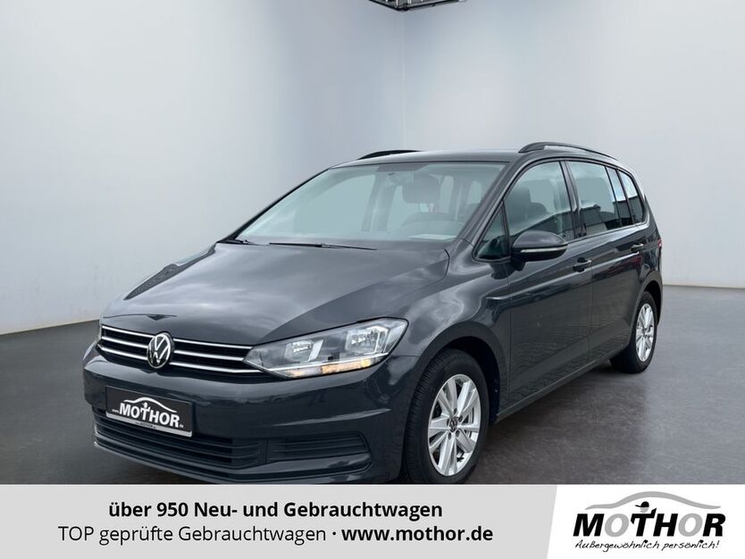 VW Touran 83.215 km 21.880 € Brandenburg 14772