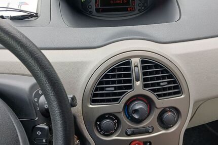 Renault Modus 200.000 km 590 &euro; Datteln 45711