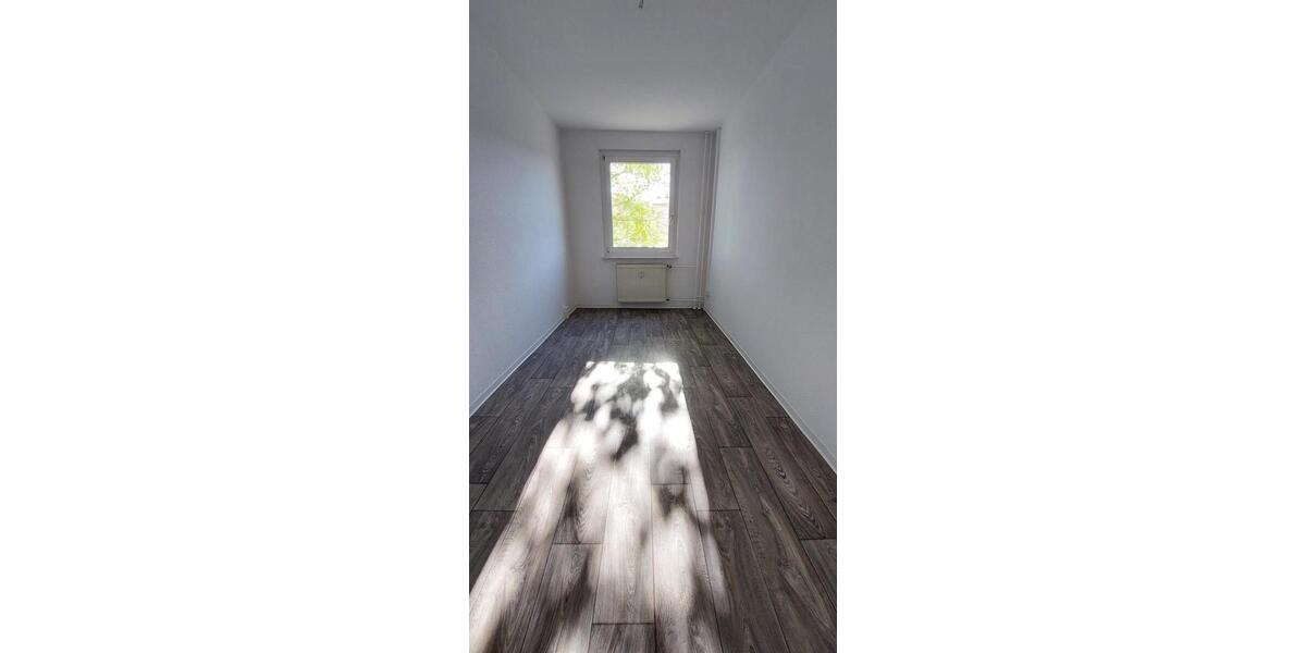 Etagenwohnung Weißwasser (Oberlausitz) - 3 Zimmer, 56 m&sup2;, 350&euro; | Angebot:26543958