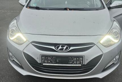 Hyundai i40 131.000 km 4.300 € Nürnberg 90461