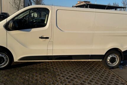 Renault Trafic 18.500 km 28.000 &euro; Fellbach 70736