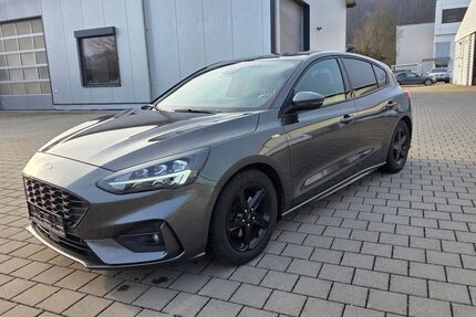 Ford Focus 88.900 km 14.900 &euro; Wutöschingen 79793