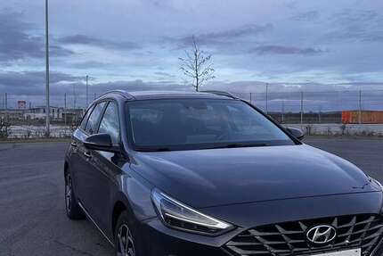 Hyundai i30 164.000 km 13.300 &euro; Gochsheim 97469