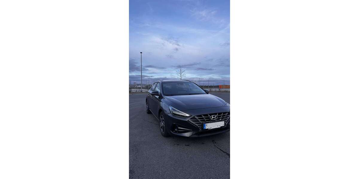 Hyundai i30 164.000 km 13.300 &euro; Gochsheim 97469