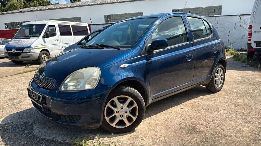 Yaris