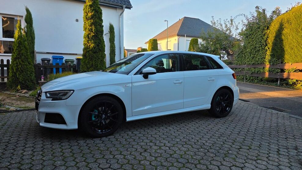 Audi A3 119.463 km 16.000 € Düren 52355