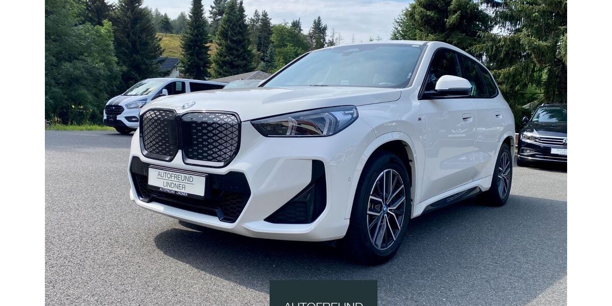BMW iX1 30.500 km 39.980 &euro; Bad Gottleuba-Berggießhübel / Bahra 01816