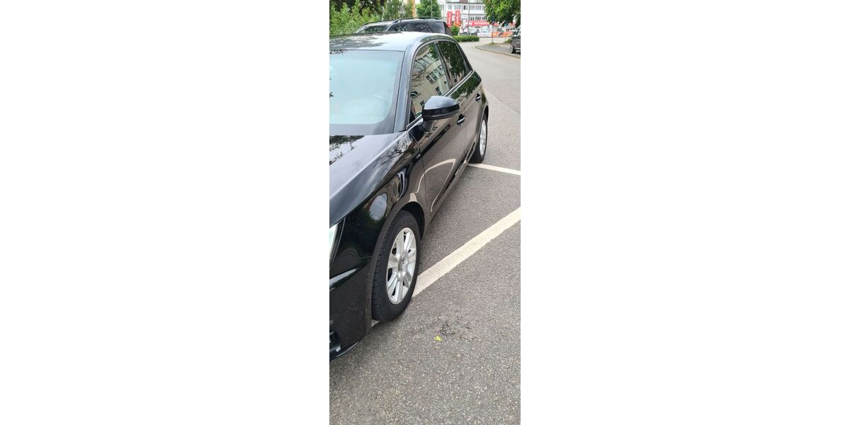 Audi A1 141.000 km 10.200 &euro; Osnabrück 49076
