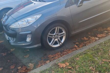 Peugeot 308 107.550 km 3.550 € Offenbach 63075