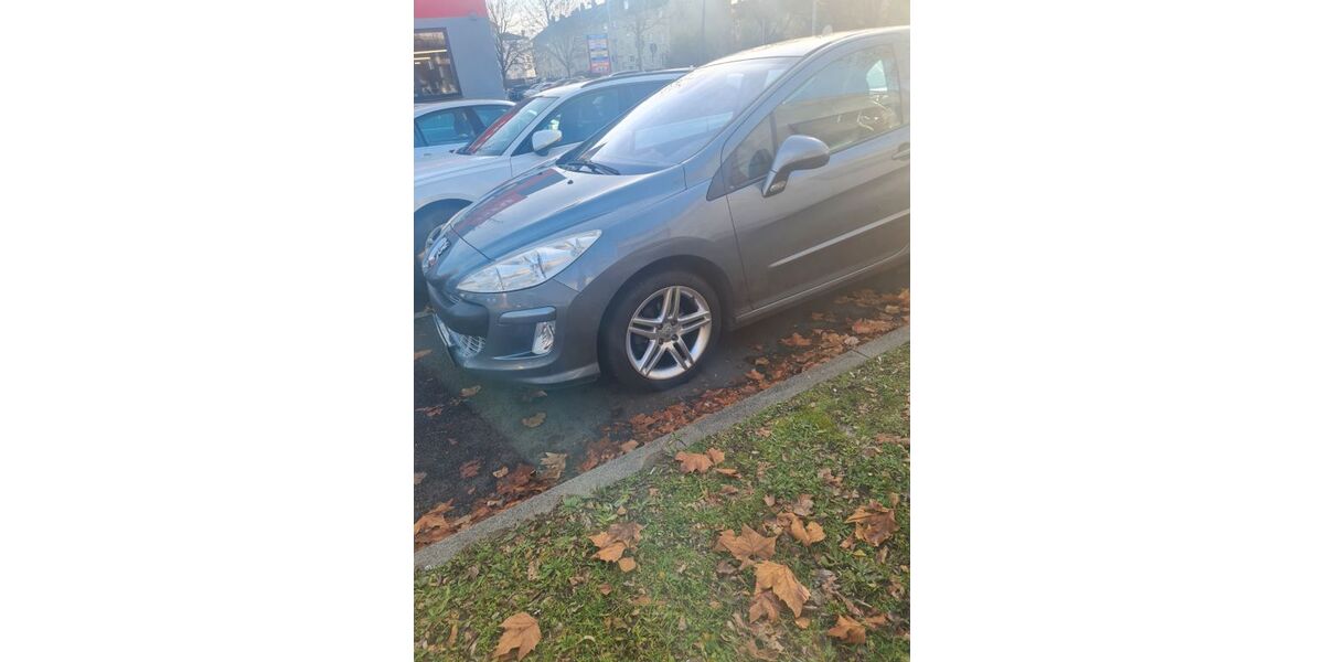 Peugeot 308 107.550 km 3.550 € Offenbach 63075
