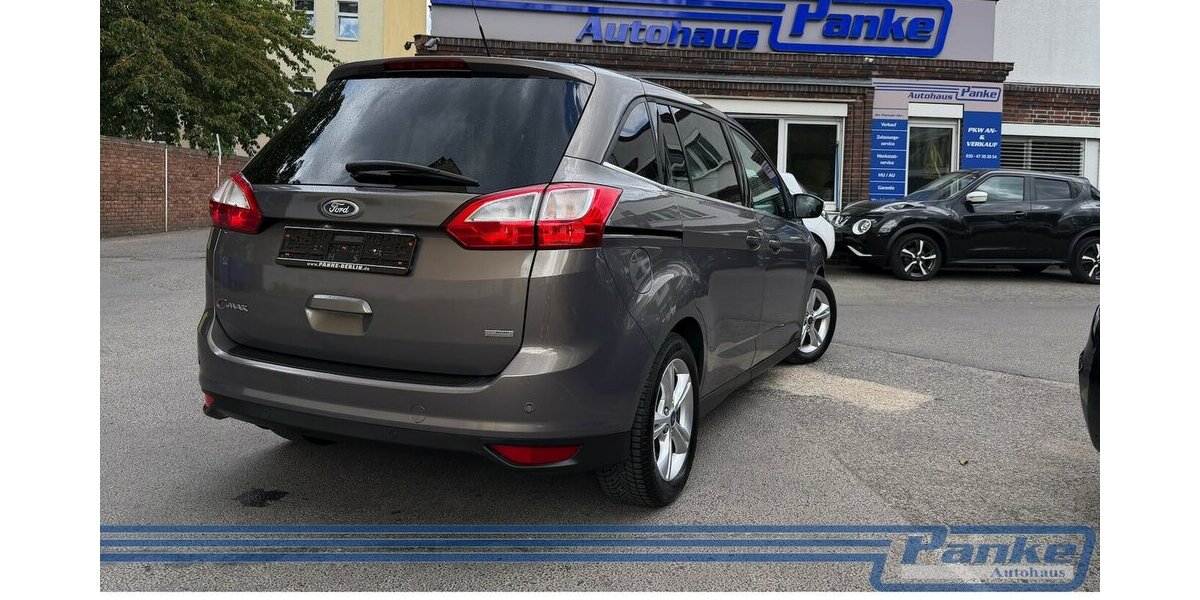 Ford Grand C-Max Champions Edition*SHZ*PDCv+h* 176.659 km 4.100 &euro; Berlin 13187
