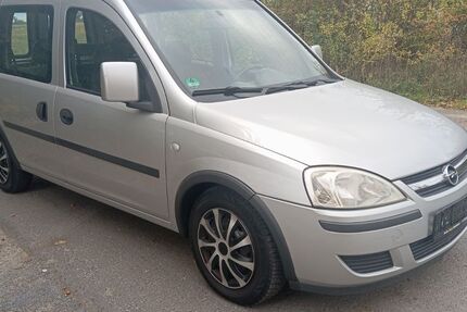 Opel Combo 208.000 km 1.799 € Mittenwalde 15749