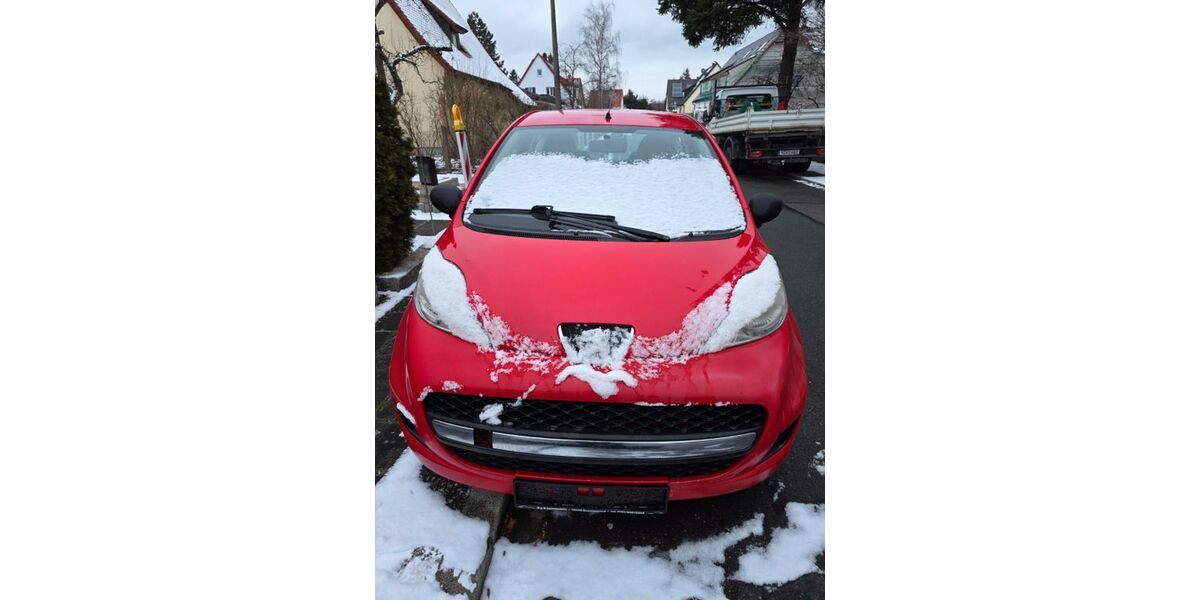 Peugeot 107 203.282 km 1.300 &euro; Nürnberg 90451