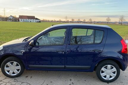 Dacia Sandero 27.000 km 4.999 € Mettenheim 84562