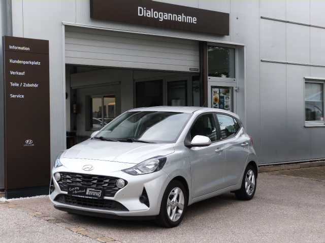 i10