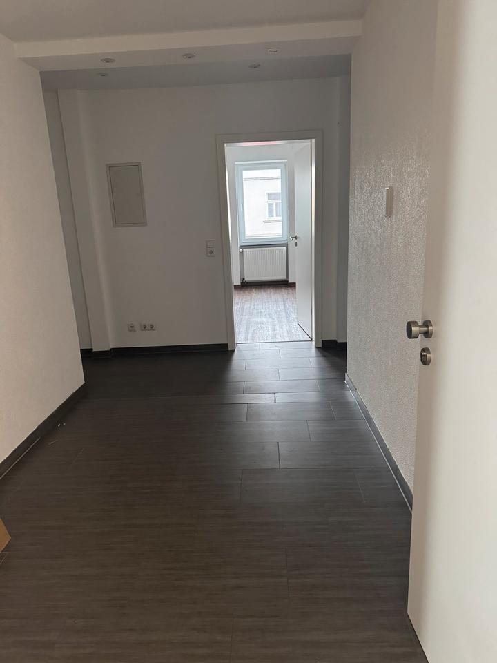 4 Zimmer -Wohnung für Studenten oder Paare