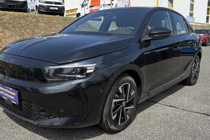 Opel Corsa 14.100 km 18.690 &euro; Schneeberg 08289