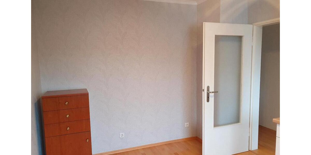 Wohnen auf Zeit Frankfurt am Main Oberrad - 1 Zimmer, 18 m&sup2;, 707&euro; | Angebot:26671372