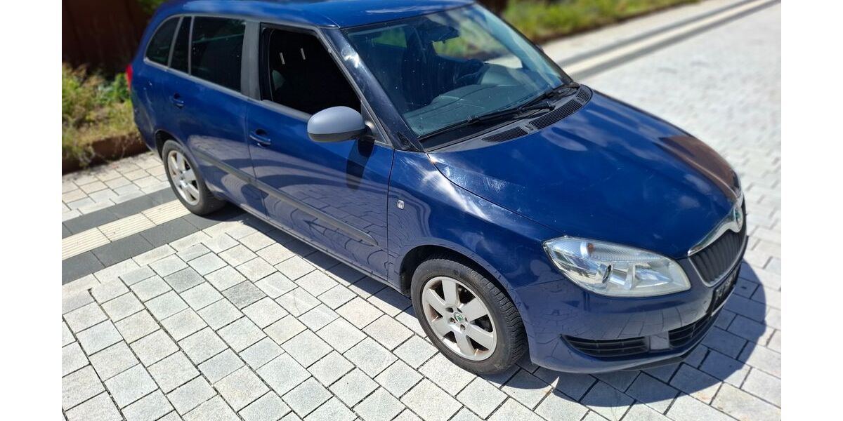Skoda Fabia 270.000 km 1.999 &euro; zella-mehlis 98544