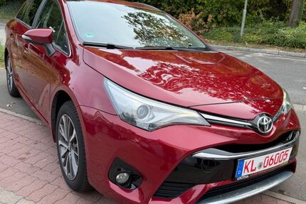 Toyota Avensis 108.050 km 13.390 &euro; Kaiserslautern 67659