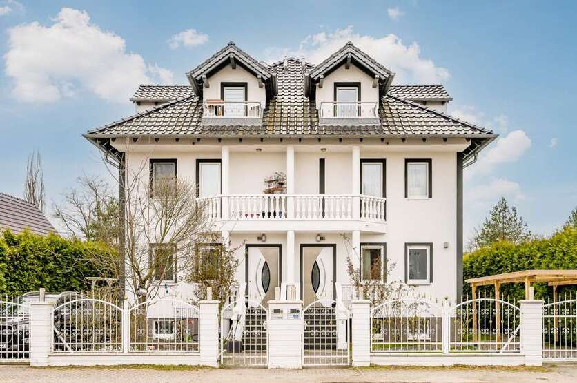 Haus zum Mieten in Berlin 3.300 € 159 m²
