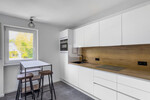Haus in Haus - hochwertig sanierte Maisonette-Whg. mit drei Balkonen am Ortsrand von Gröbenzell - Maisonettenwohnung Gröbenzell | Angebot:25838795