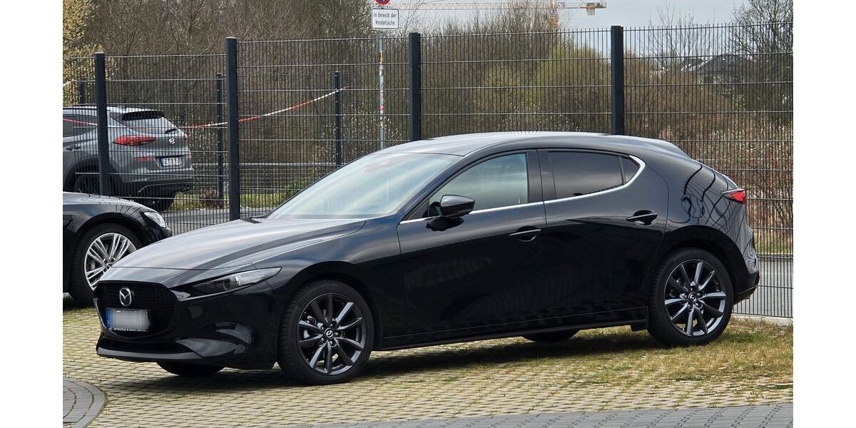 Mazda 3 20.000 km 22.950 &euro; Bochum 44805