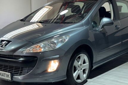 Peugeot 308 113.917 km 5.970 &euro; Köln 50739