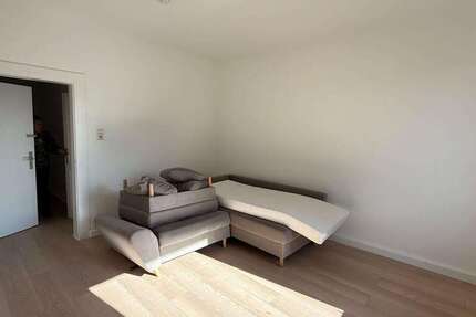 Wohnung zum Mieten in Düsseldorf 1.004,32 € 62.77 m²